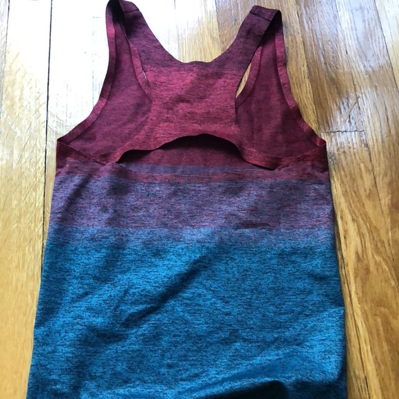 Athleta Racerback Tank Top - Small - Picture 4 of 4